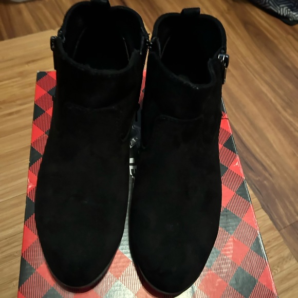 Ankle boot - Picture 7 of 9